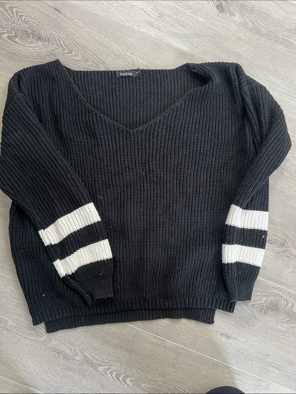 Boohoo Black V-Neck Sweater with White Sleeve Stripes